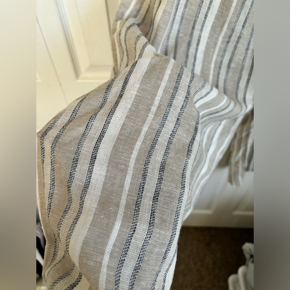 EXPRESS Linen Flowy Striped Pants NWT - Picture 4 of 7